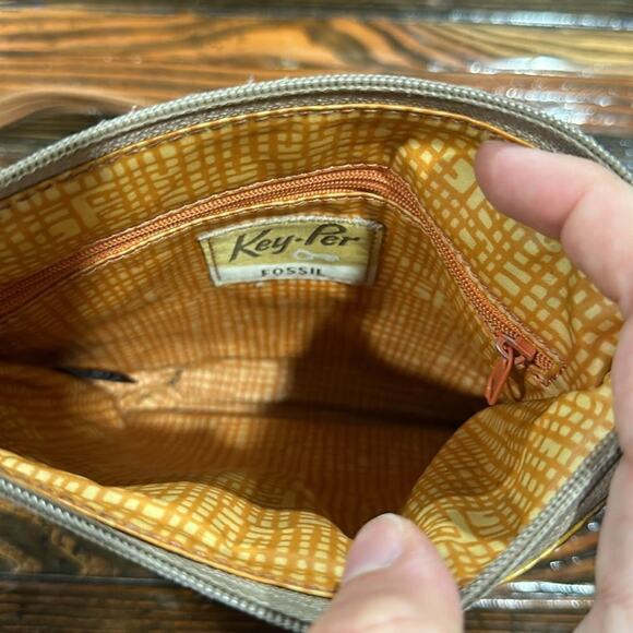 Fossil Key Per Ladybug Coated Canvas Crossbody Purse - Picture 5 of 14